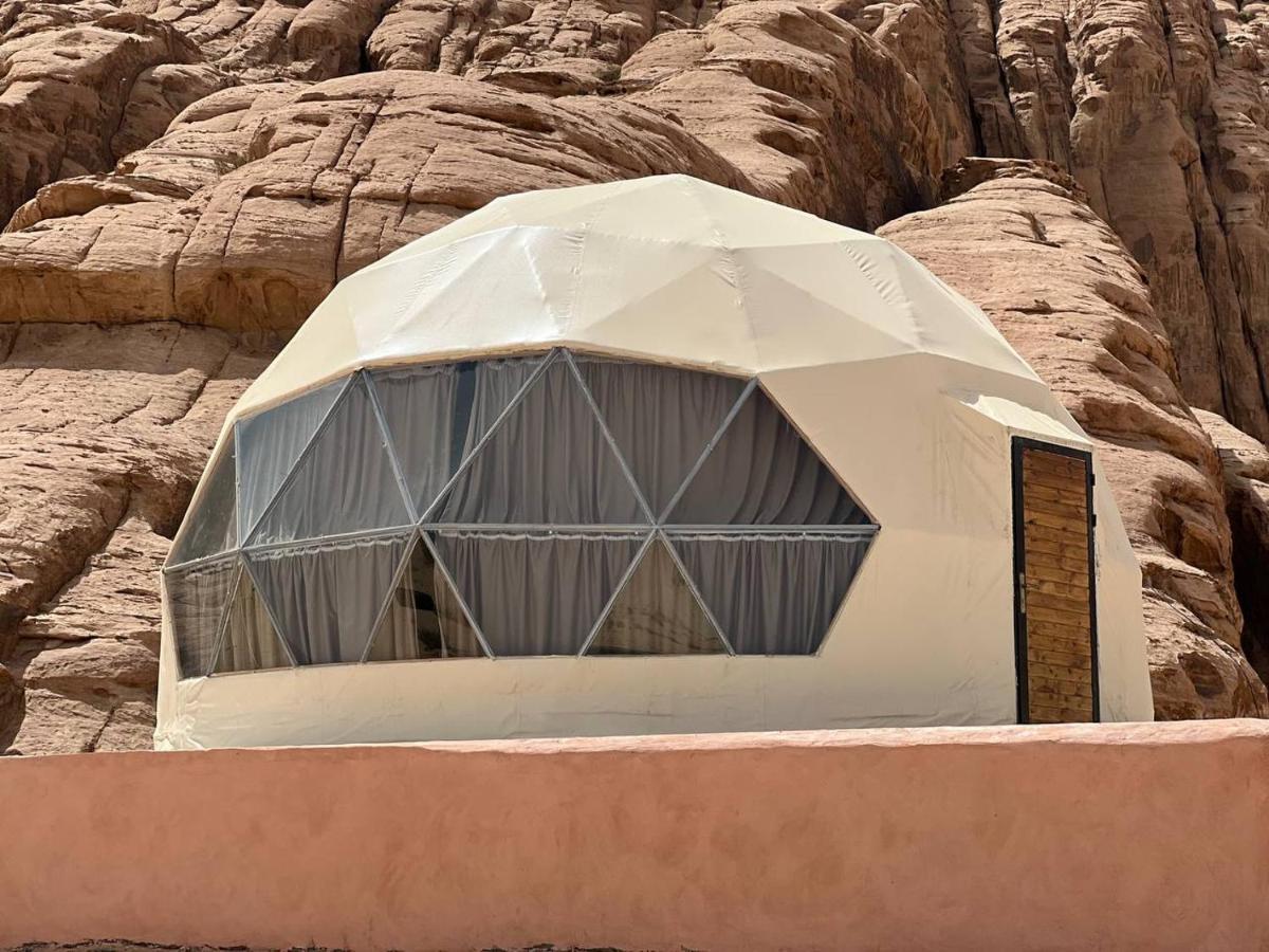 Apartament Abdullah Luxury Camp Wadi Rum Zewnętrze zdjęcie