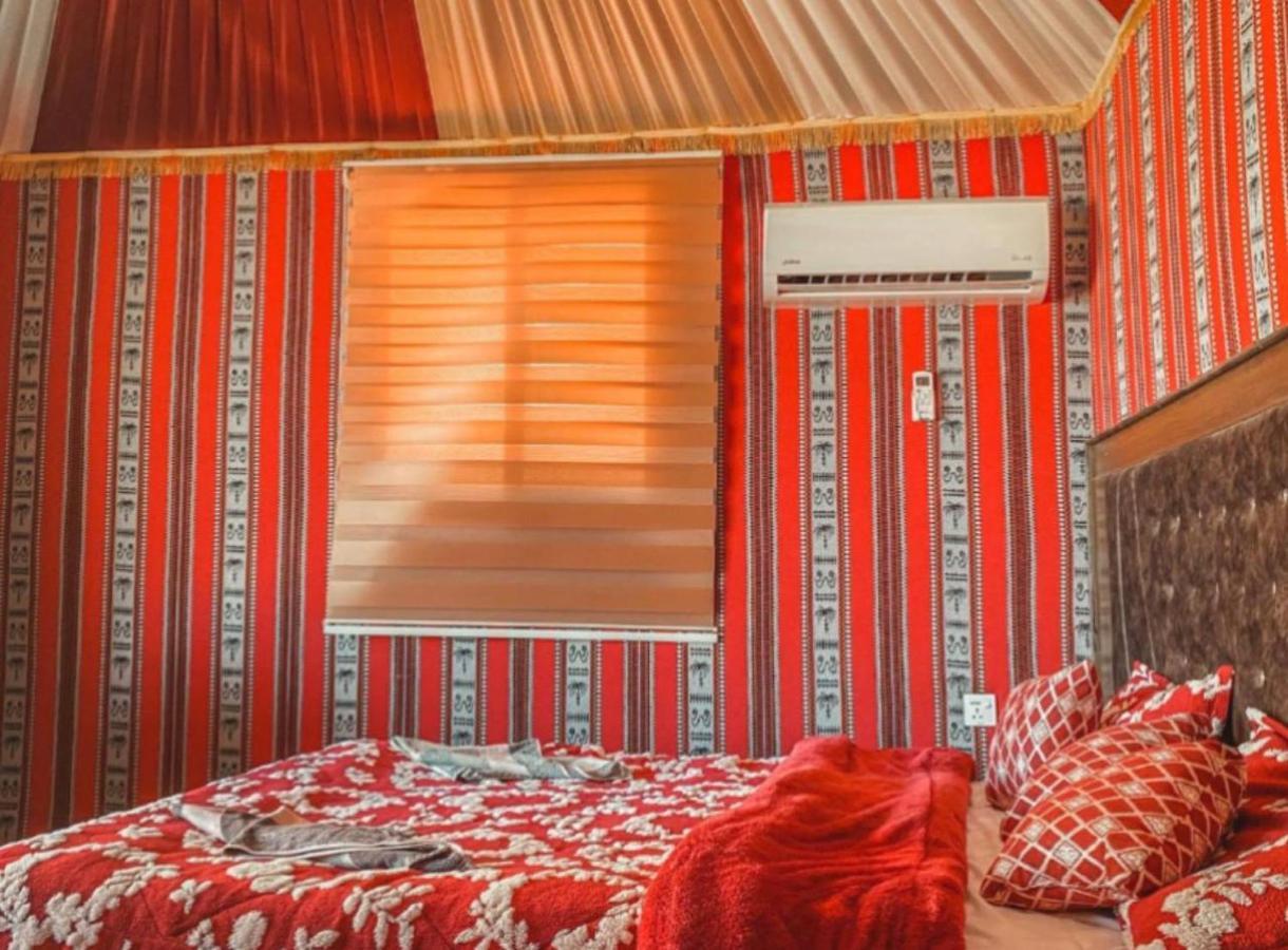 Apartament Abdullah Luxury Camp Wadi Rum Zewnętrze zdjęcie