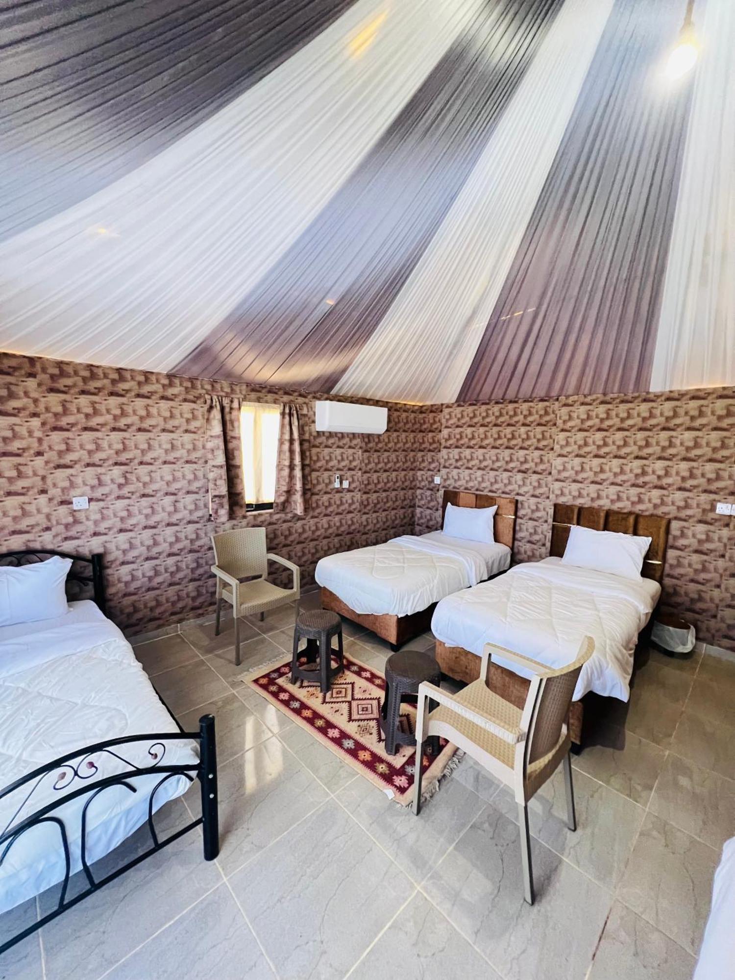Apartament Abdullah Luxury Camp Wadi Rum Zewnętrze zdjęcie