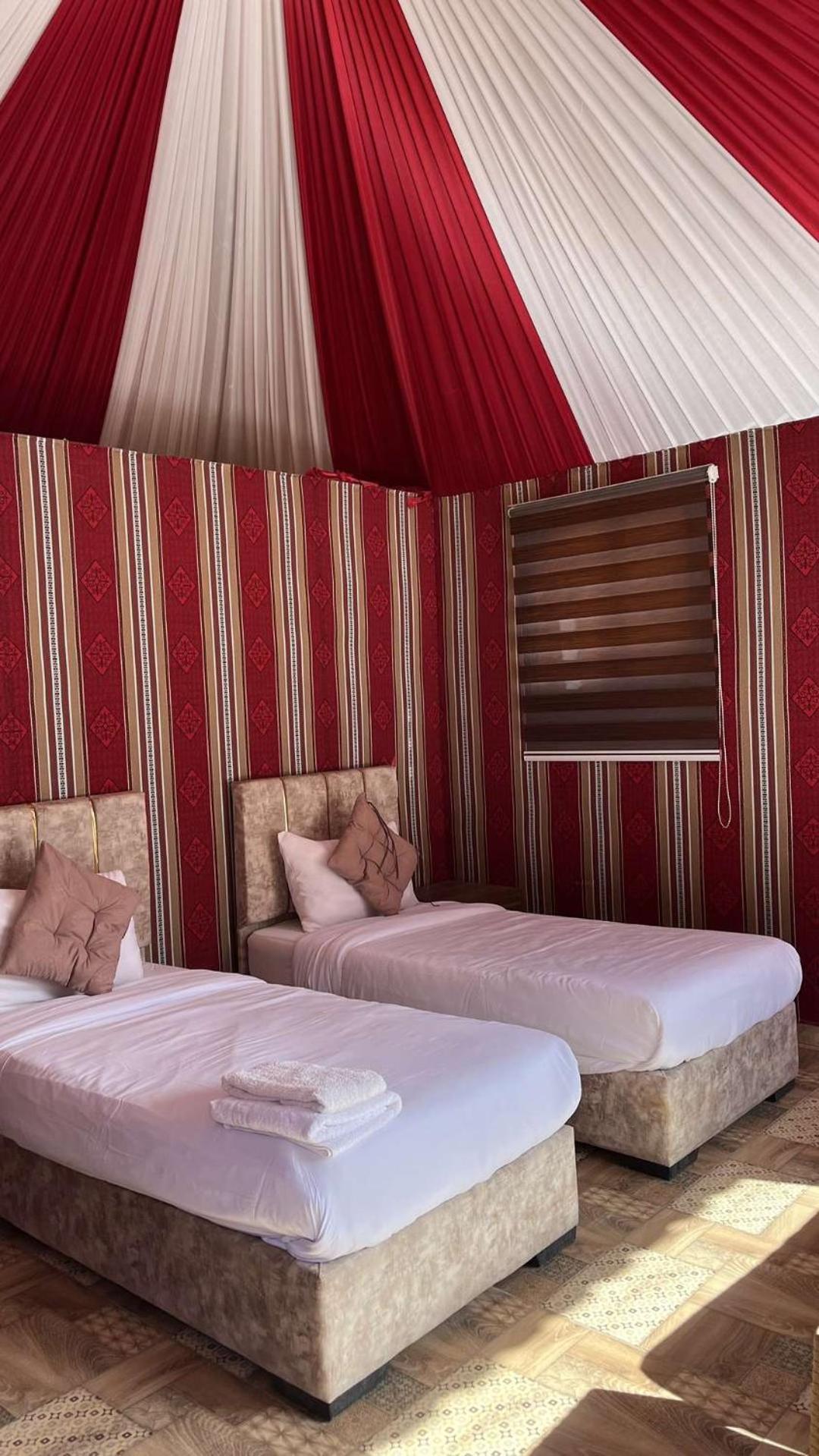 Apartament Abdullah Luxury Camp Wadi Rum Zewnętrze zdjęcie