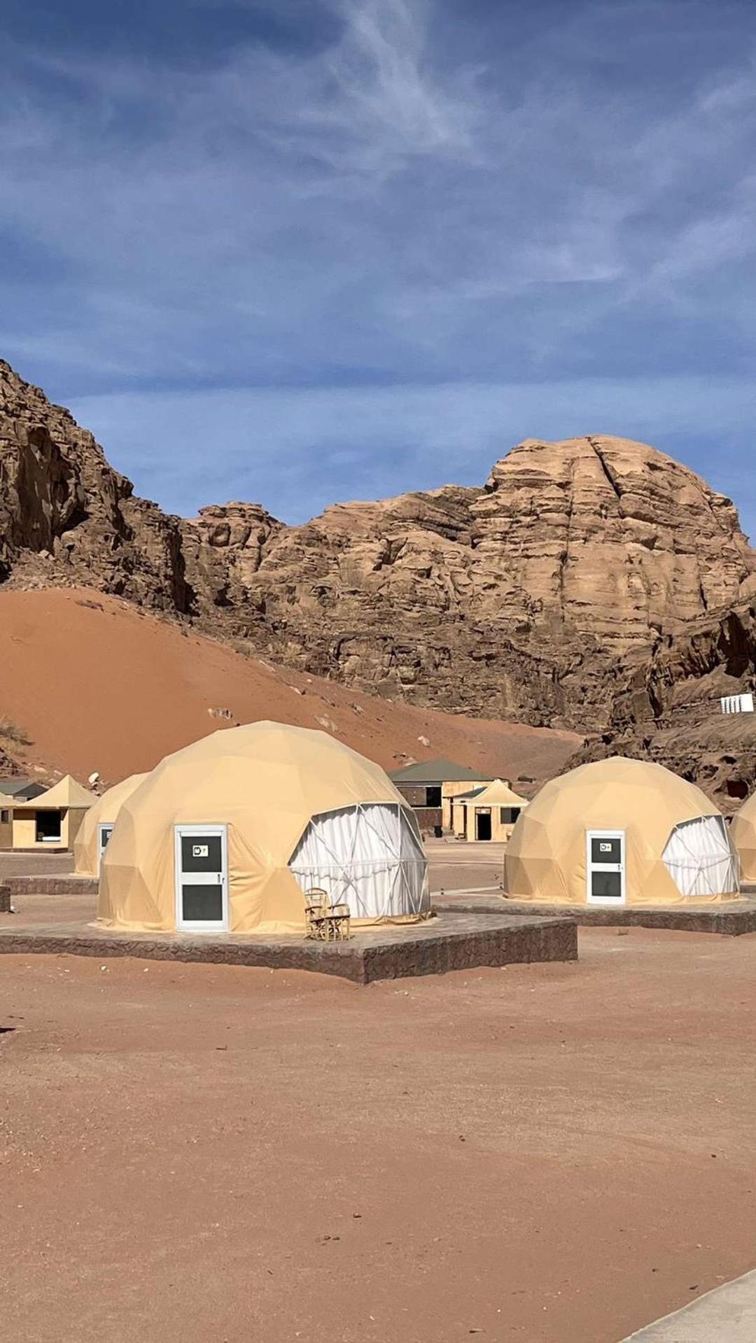 Apartament Abdullah Luxury Camp Wadi Rum Zewnętrze zdjęcie