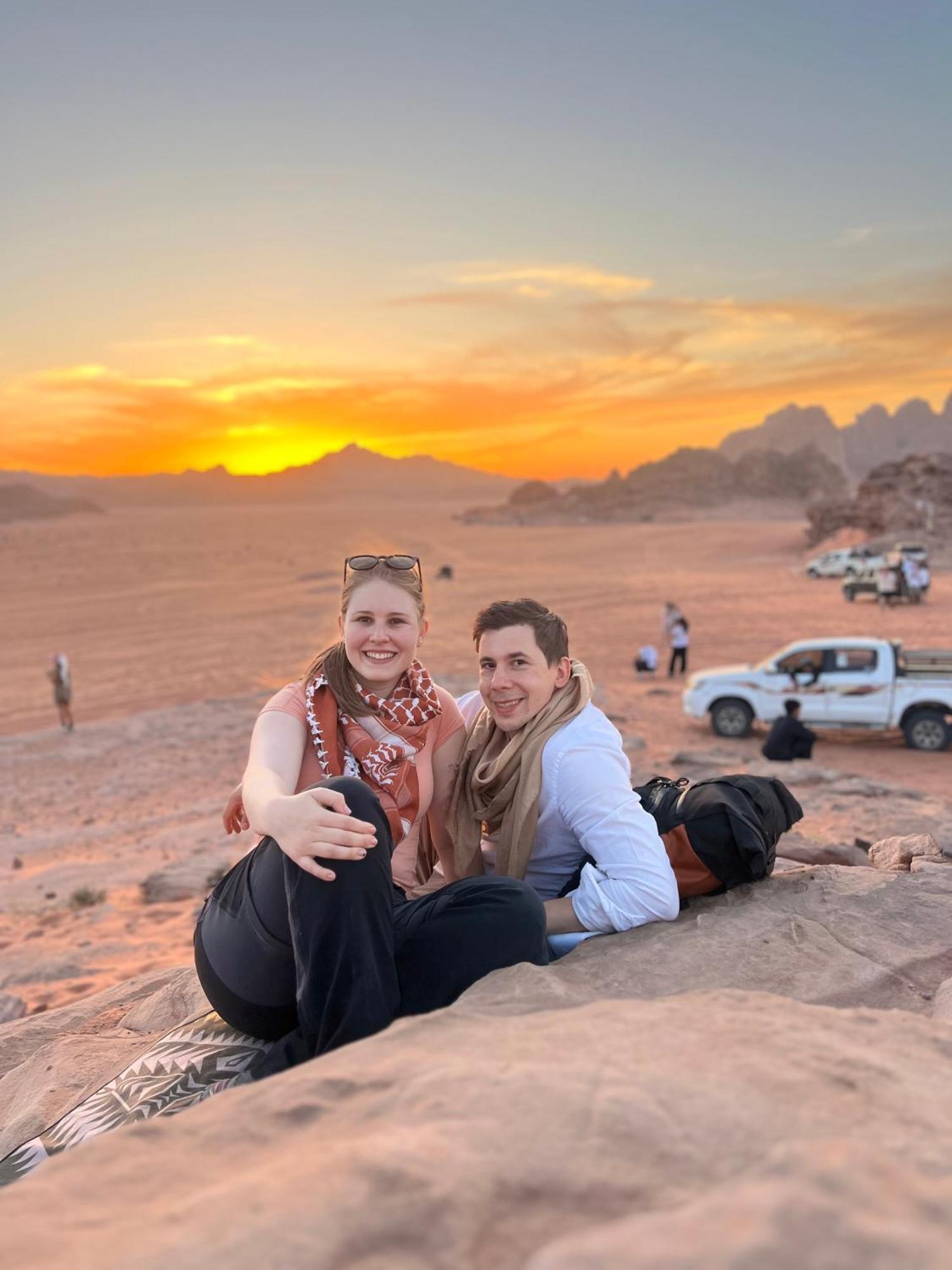 Apartament Abdullah Luxury Camp Wadi Rum Zewnętrze zdjęcie