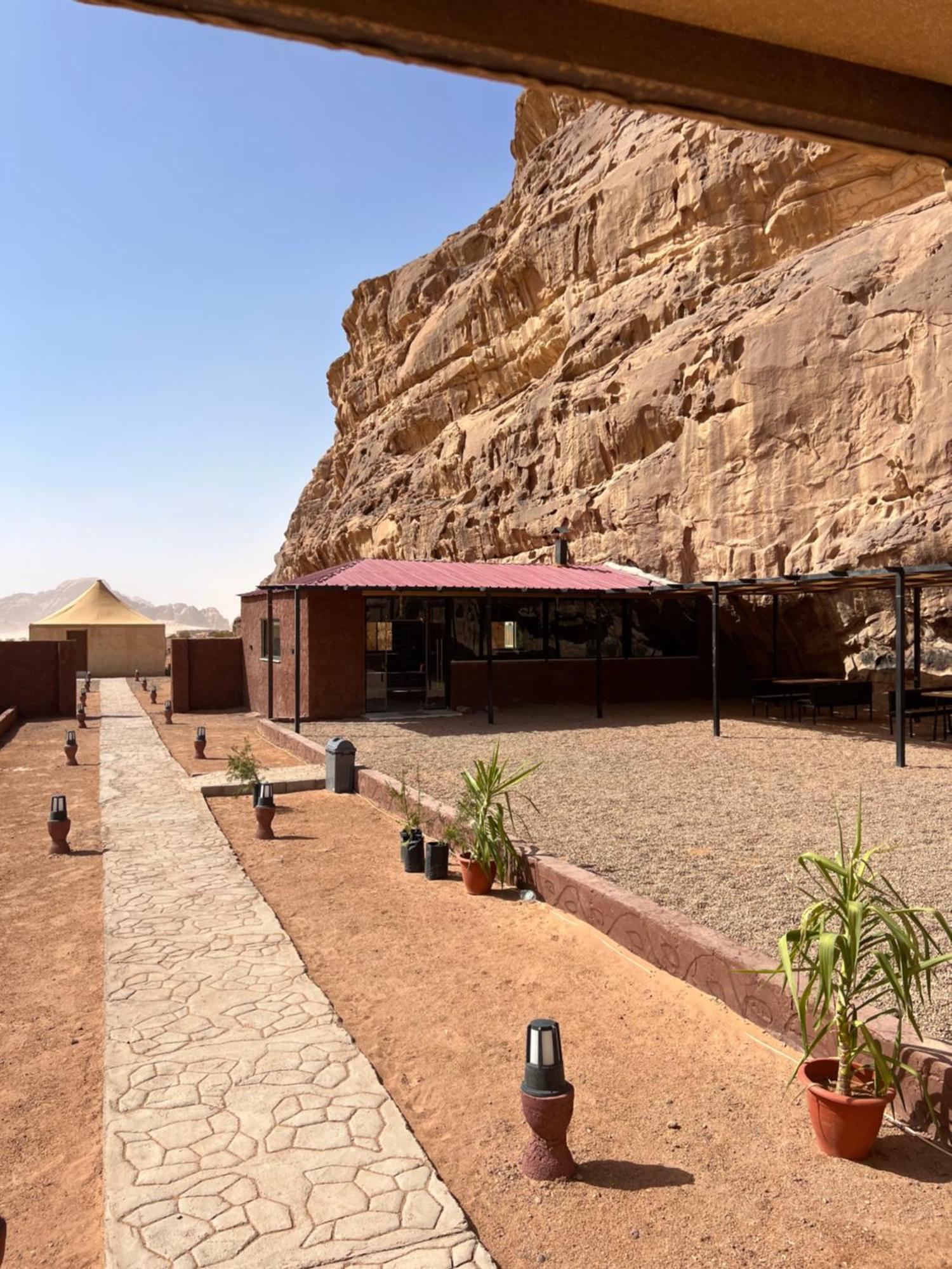 Apartament Abdullah Luxury Camp Wadi Rum Zewnętrze zdjęcie